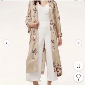 Wilfred  Kimono Sz Med Cream Floral Boho Belt Pockets Viscose Long Sleeve NWT